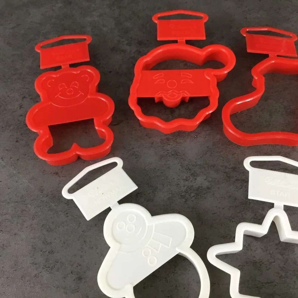 Wilton Mini Christmas Cookie Cutters Set Of 7 Plastic Shapes Bear Santa Tree Sno